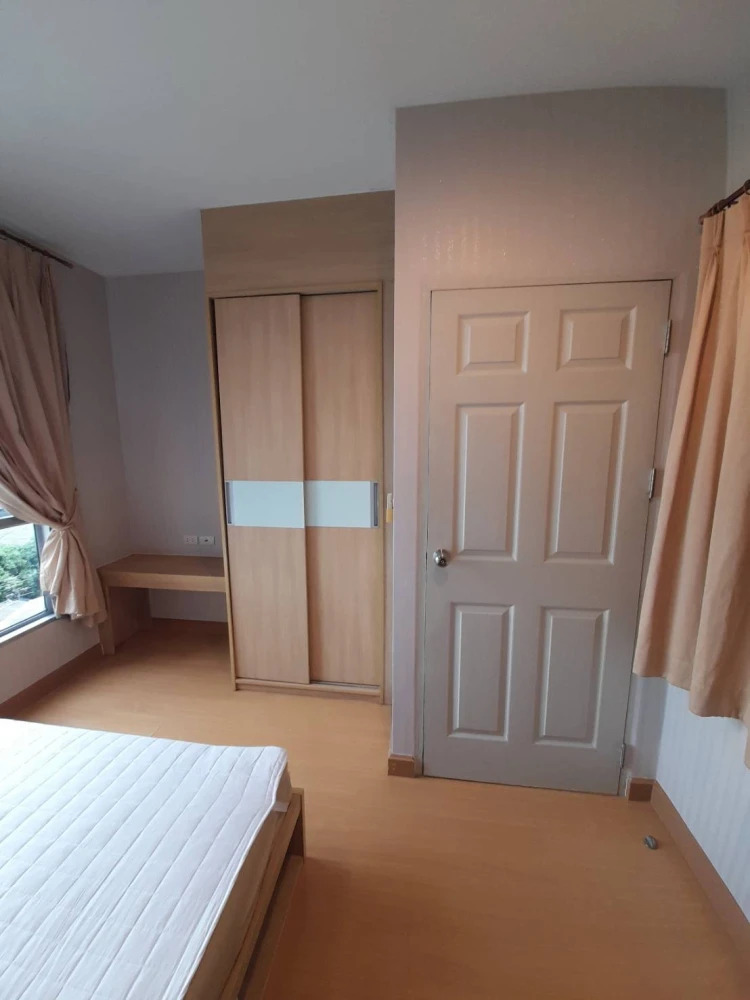 Condo for rent! Life @ Ratchada-Huai Khwang, 6th floor, beautiful room, fully furnished, ready to move in, great price, don't miss it!!