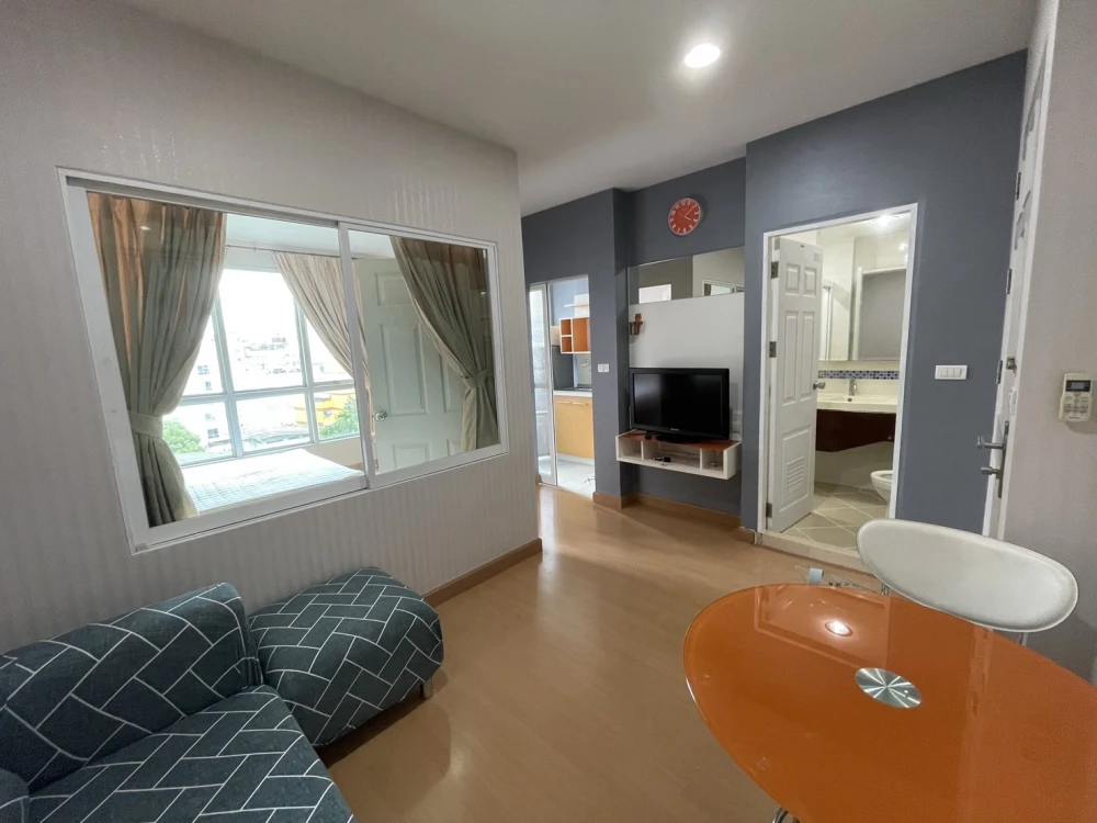 Condo for rent! Life @ Ratchada-Huai Khwang, 6th floor, beautiful room, fully furnished, ready to move in, great price, don't miss it!!