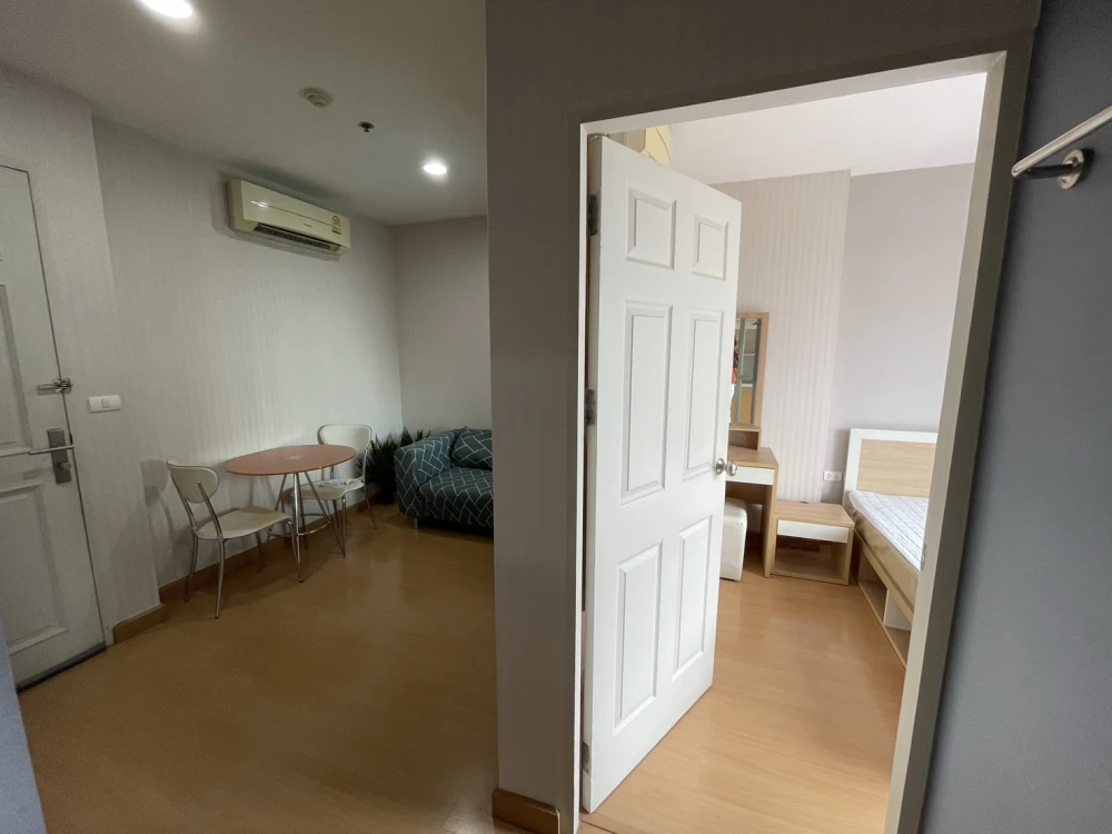 Condo for rent! Life @ Ratchada-Huai Khwang, 6th floor, beautiful room, fully furnished, ready to move in, great price, don't miss it!!
