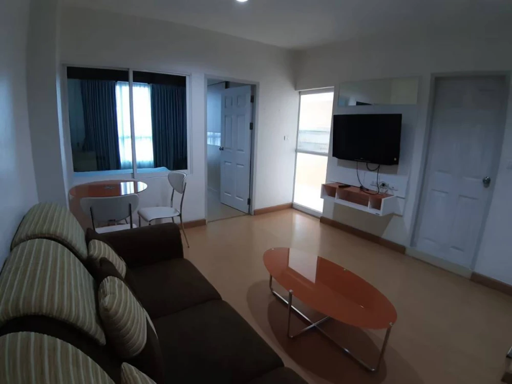 For rent!! Condo Life @ Ratchada-Huai Khwang, Room No. 189/146, good location, close to shopping areas, don't miss it!!