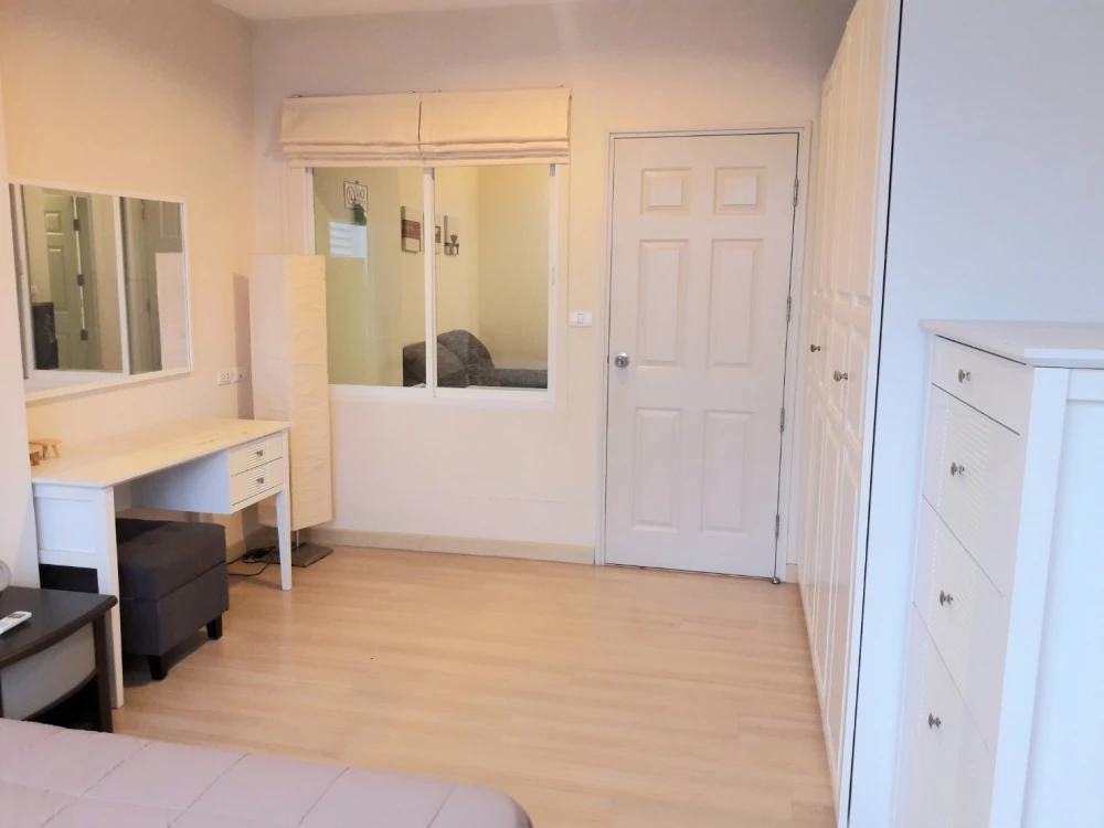 Condo for rent, Life @ Sathorn 10, room number 48/29, fully furnished and electrical appliances, hurry up and book now, don't wait!!