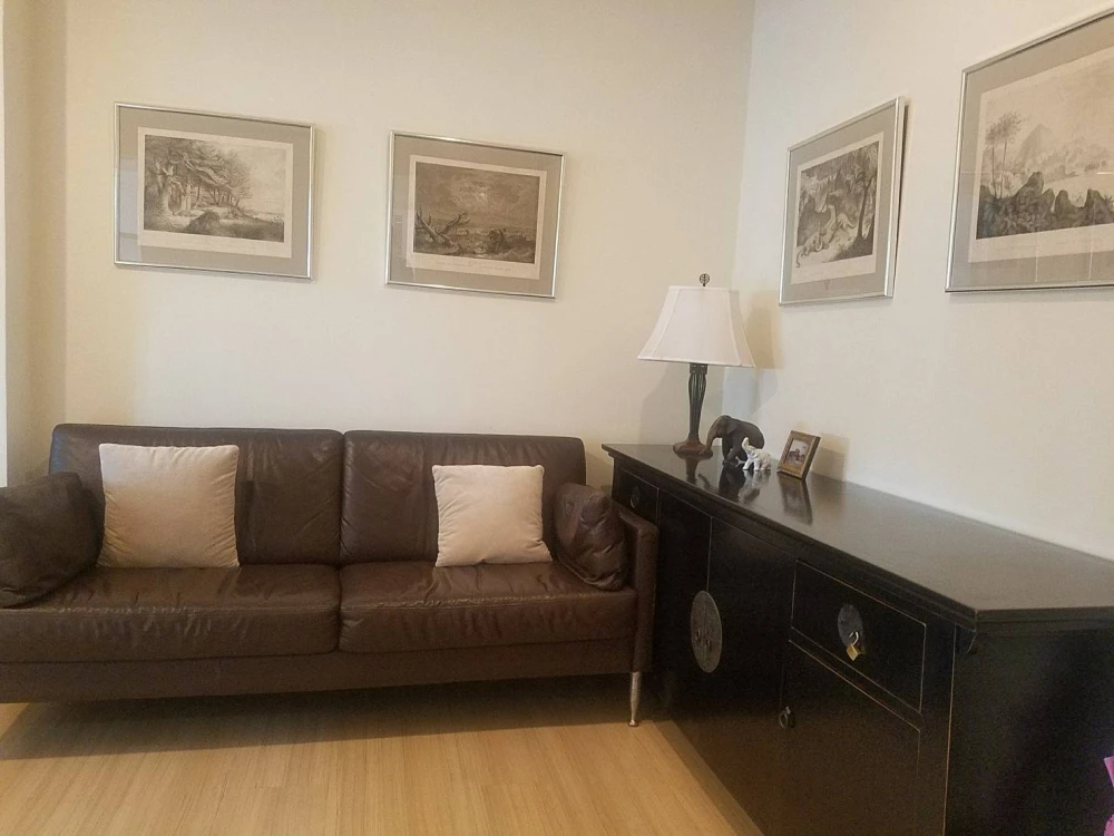 For rent!! Condo Life @ Sathorn 10, room number 48/44, fully furnished, high floor, beautiful view, don't wait, hurry up and book now!!