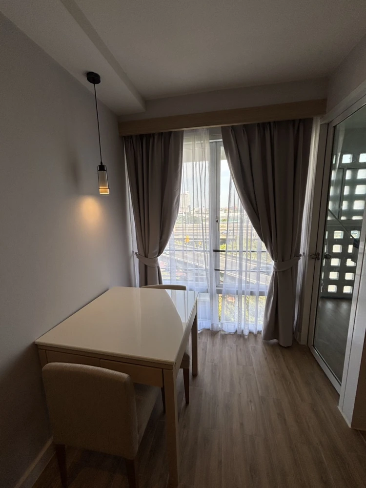 Condo for rent, I-House Rama 9-Ekkamai, room ready to move in.
