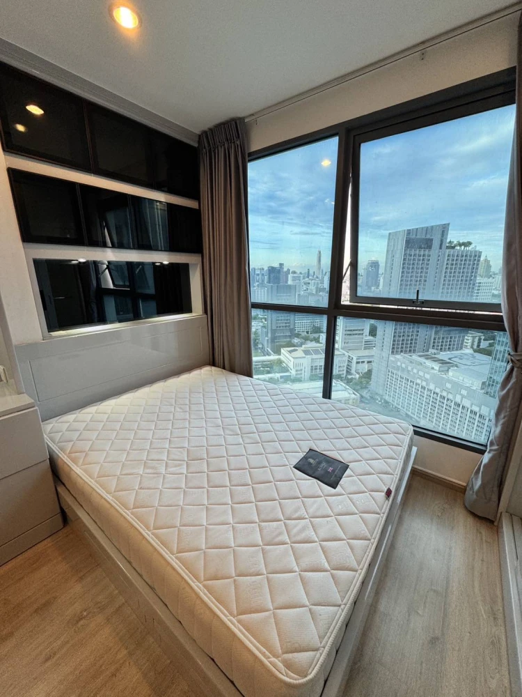For rent!! Condo Ideo Q Chula-Samyan, room number 660/1474, the most spacious room. You can't reserve it anymore. Don't miss it!!