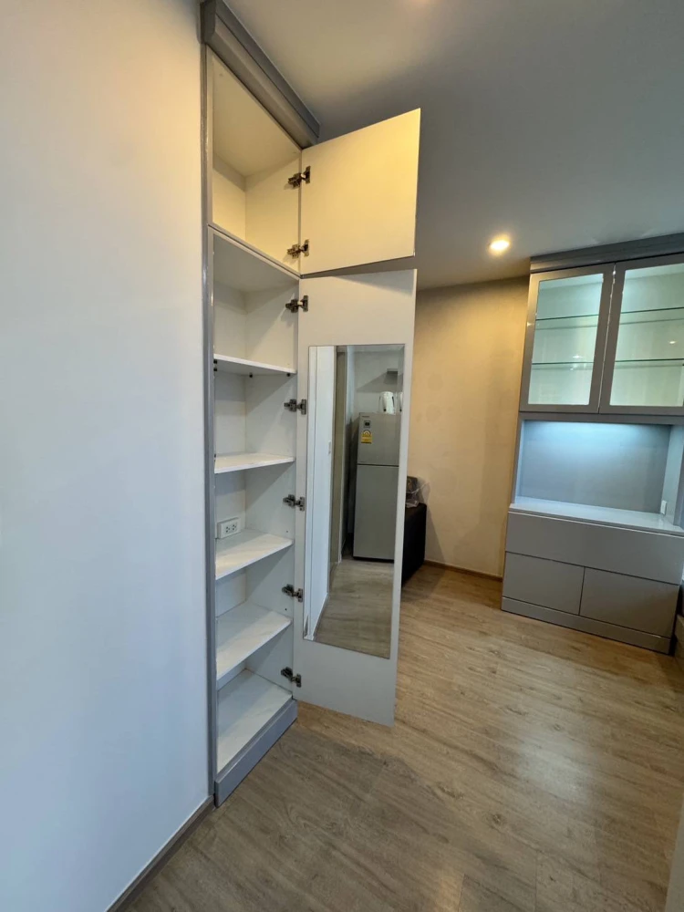 For rent!! Condo Ideo Q Chula-Samyan, room number 660/1474, the most spacious room. You can't reserve it anymore. Don't miss it!!