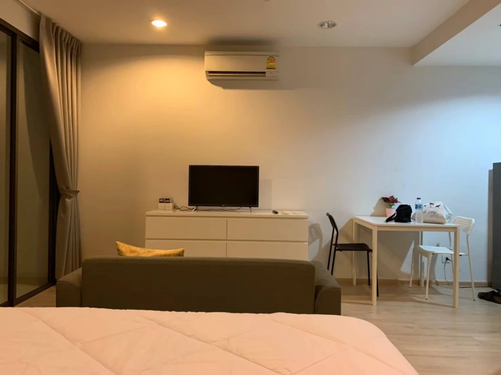 Condo for rent, Ideo Q Ratchathewi, fully furnished, ready to move in, convenient transportation, urgent