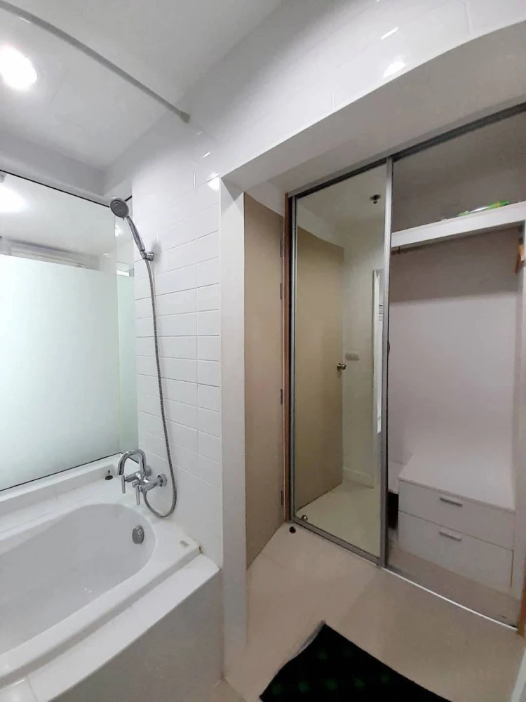 For rent!! Condo Ideo Mix Sukhumvit 103, 7th floor, Building B, beautiful room, fully furnished, ready to move in. Don't miss it!!