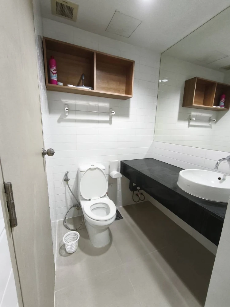 Condo for rent, Ideo Sathorn-Taksin, corner room, city view, built in furniture, complete with electrical appliances. Hurry up to reserve.