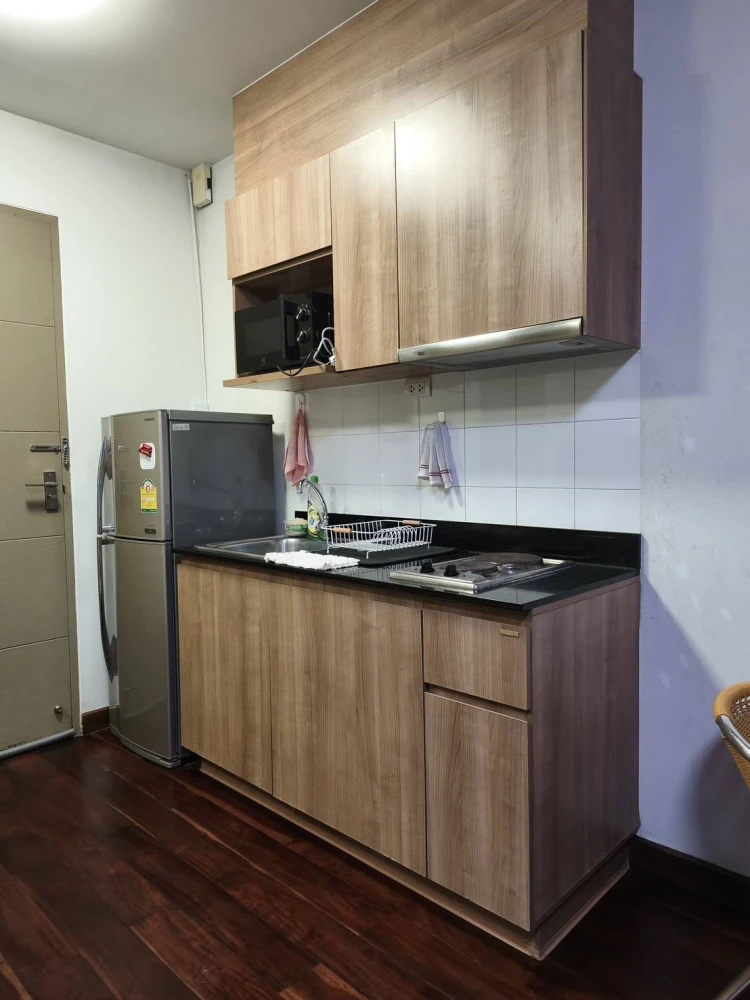 Condo for rent, Ideo Sathorn-Taksin, corner room, city view, built in furniture, complete with electrical appliances. Hurry up to reserve.