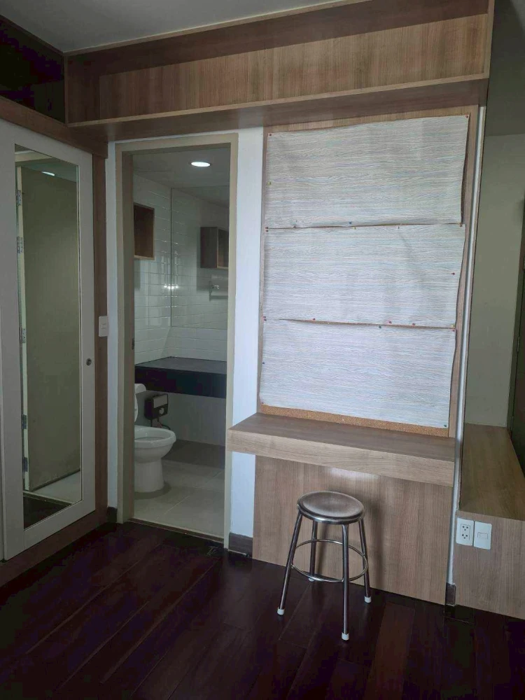 Condo for rent, Ideo Sathorn-Taksin, corner room, city view, built in furniture, complete with electrical appliances. Hurry up to reserve.