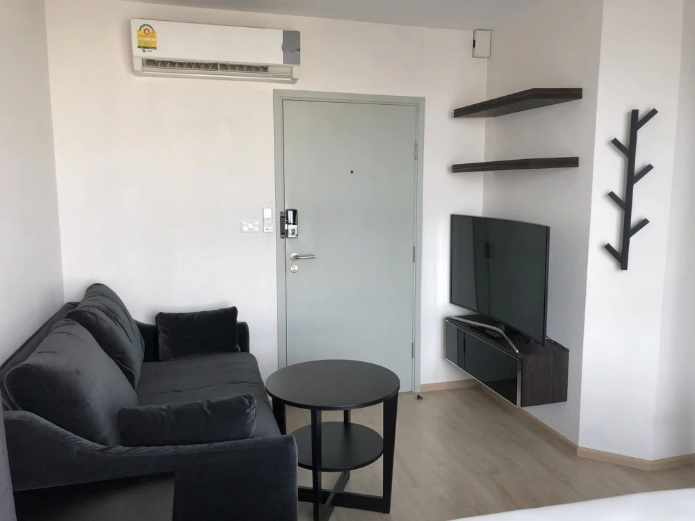 Condo for rent! Ideo Sathorn-Tha Phra, 8th floor, beautiful room, fully furnished, ready to move in. Don't miss it!!