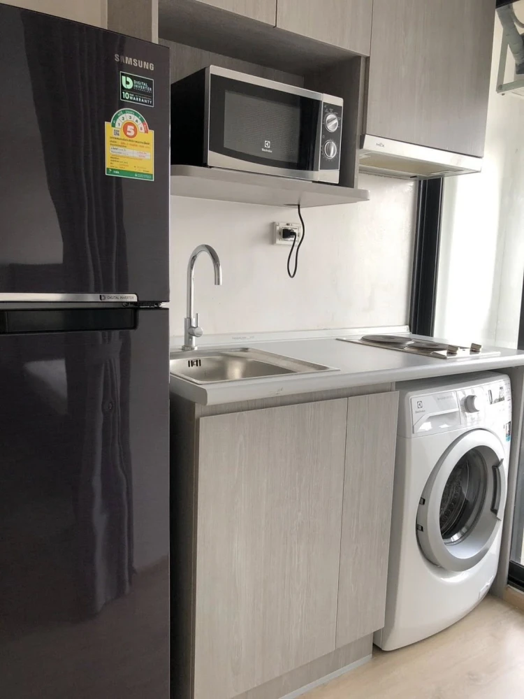 Condo for rent! Ideo Sathorn-Tha Phra, 8th floor, beautiful room, fully furnished, ready to move in. Don't miss it!!