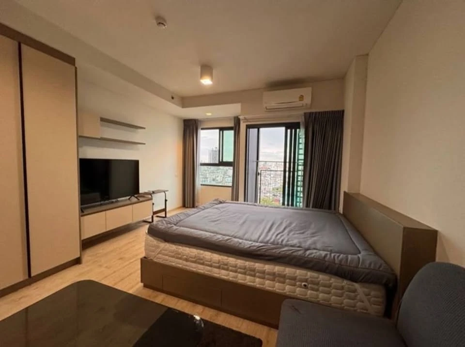 Condo for rent!! Ideo Sathorn-Wongwian Yai, 14th floor, beautiful room, fully furnished, ready to move in. Don't miss it!!