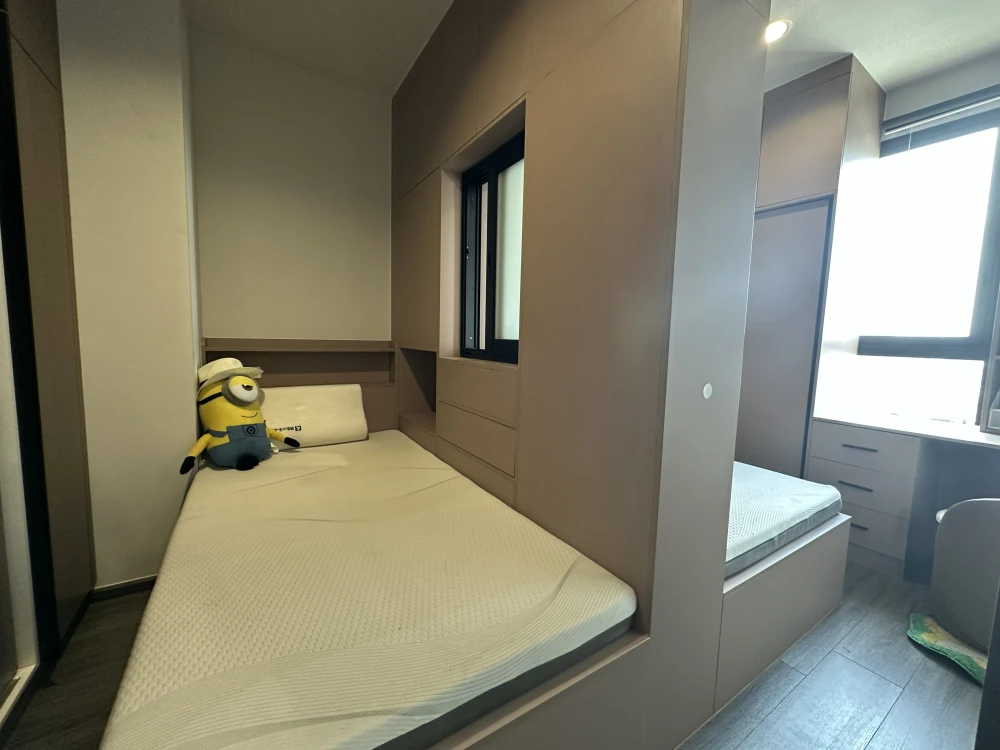 For rent!! Ideo Sukhumvit - Rama 4 Condo, 12A Floor, beautifully decorated. Reserve now and you'll regret it! Ready to move in! Don't miss out!!
