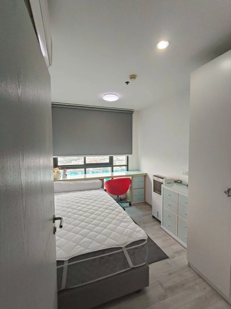 For rent!! Condo Ideo Mobi Charan-Interchange, 17th floor, North side, beautiful room, good location, convenient transportation, don't miss it!!
