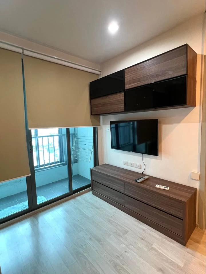 For rent!! Condo Ideo Mobi Charan-Interchange, 18th floor, corner room, beautiful room, good location, convenient transportation, don't miss it!!