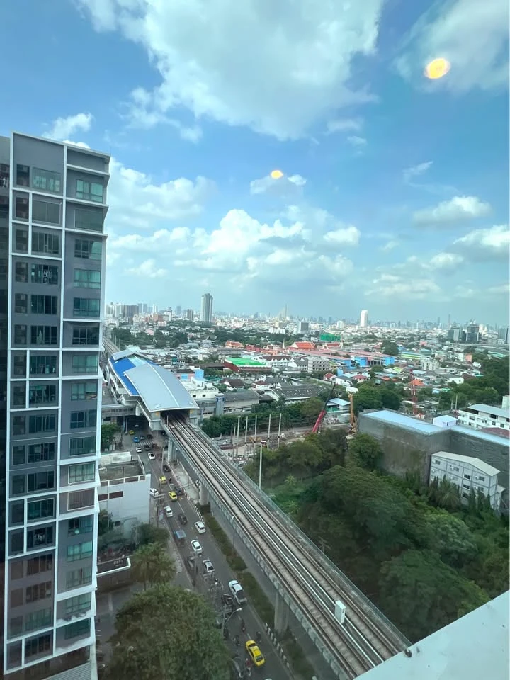 For rent!! Condo Ideo Mobi Charan-Interchange, 18th floor, corner room, beautiful room, good location, convenient transportation, don't miss it!!