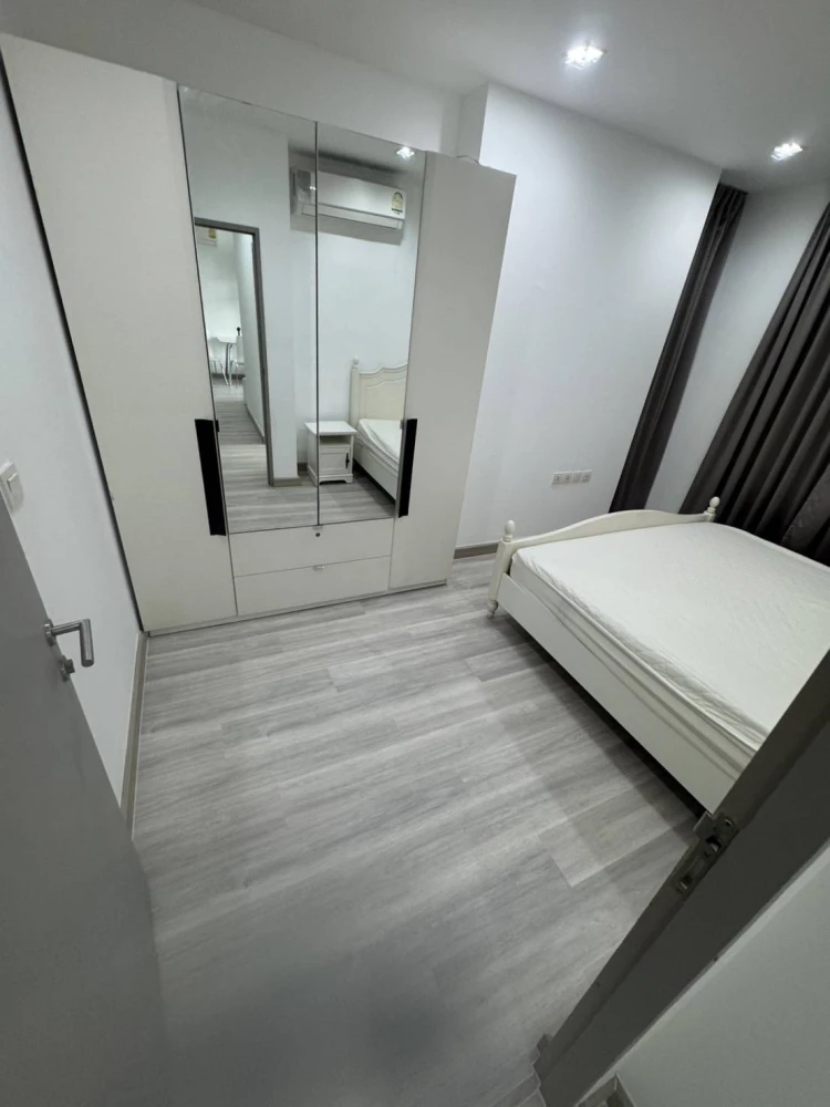 For sale or rent!! Condo Ideo Mobi Phayathai, 14th floor, beautiful 2-bedroom unit, fully furnished, ready to move in. Don't miss out!!