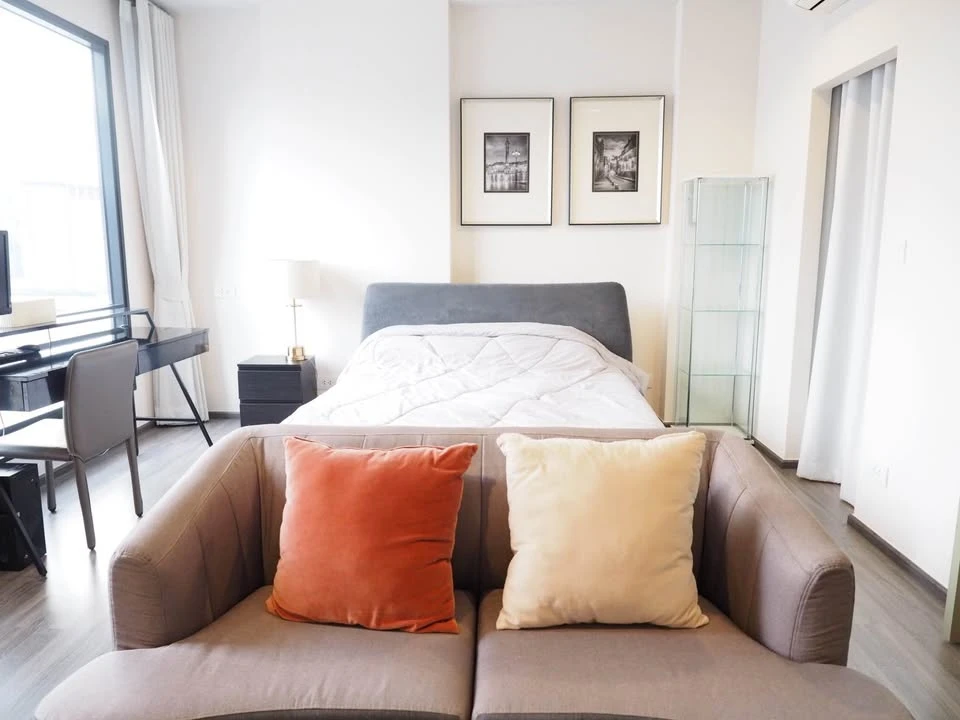 Condo for rent, Ideo Mobi Rangnam, beautifully decorated room, fully furnished, appliances included, great price, hurry and reserve now!