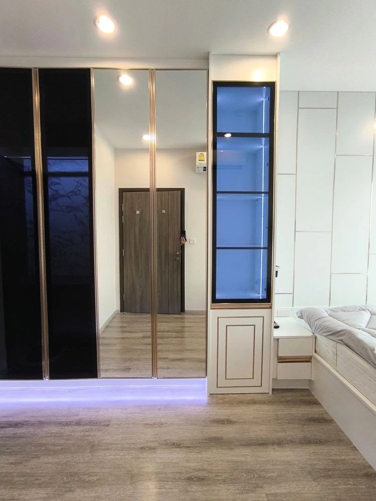 For rent!! Condo Ideo Mobi Sukhumvit 66, 10th floor, fully furnished, just bring your bags and move in. Don't miss it!!