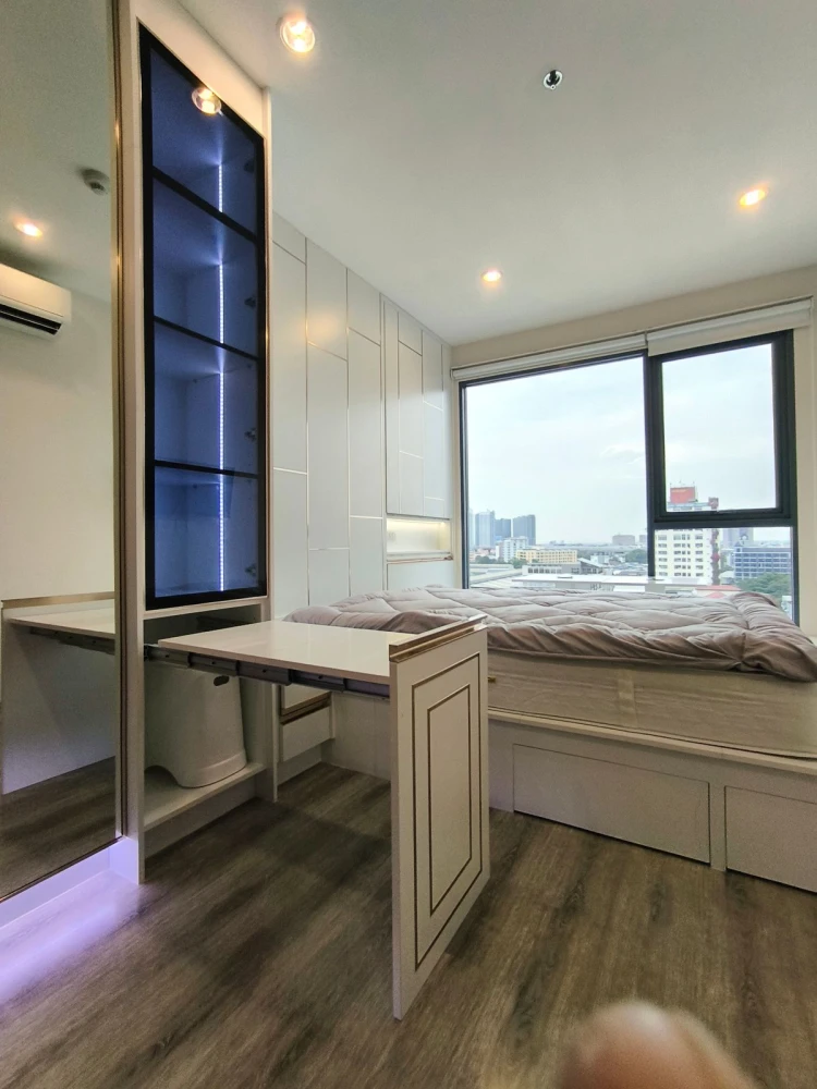 For rent!! Condo Ideo Mobi Sukhumvit 66, 10th floor, fully furnished, just bring your bags and move in. Don't miss it!!
