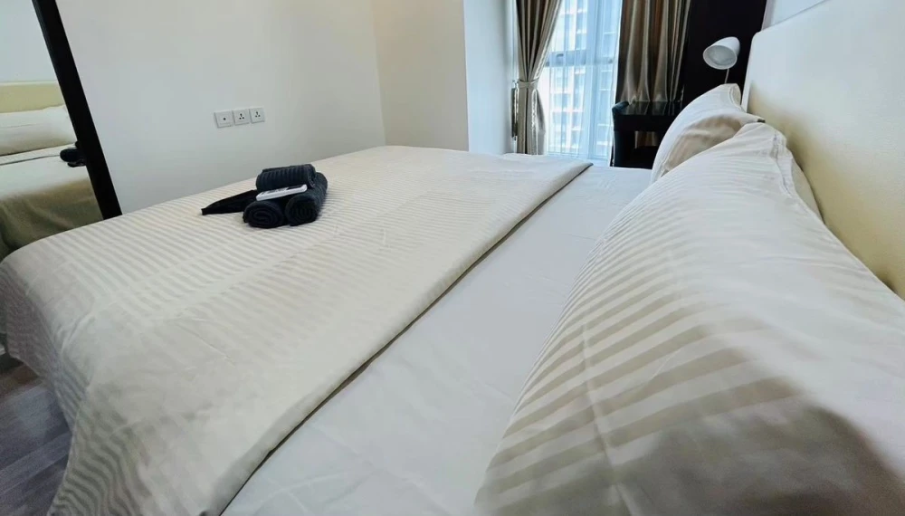For rent!! Condo Ideo Mobi Sukhumvit 10th floor, Building B, swimming pool view, condo near BTS On Nut, hurry up and decide to rent now!!