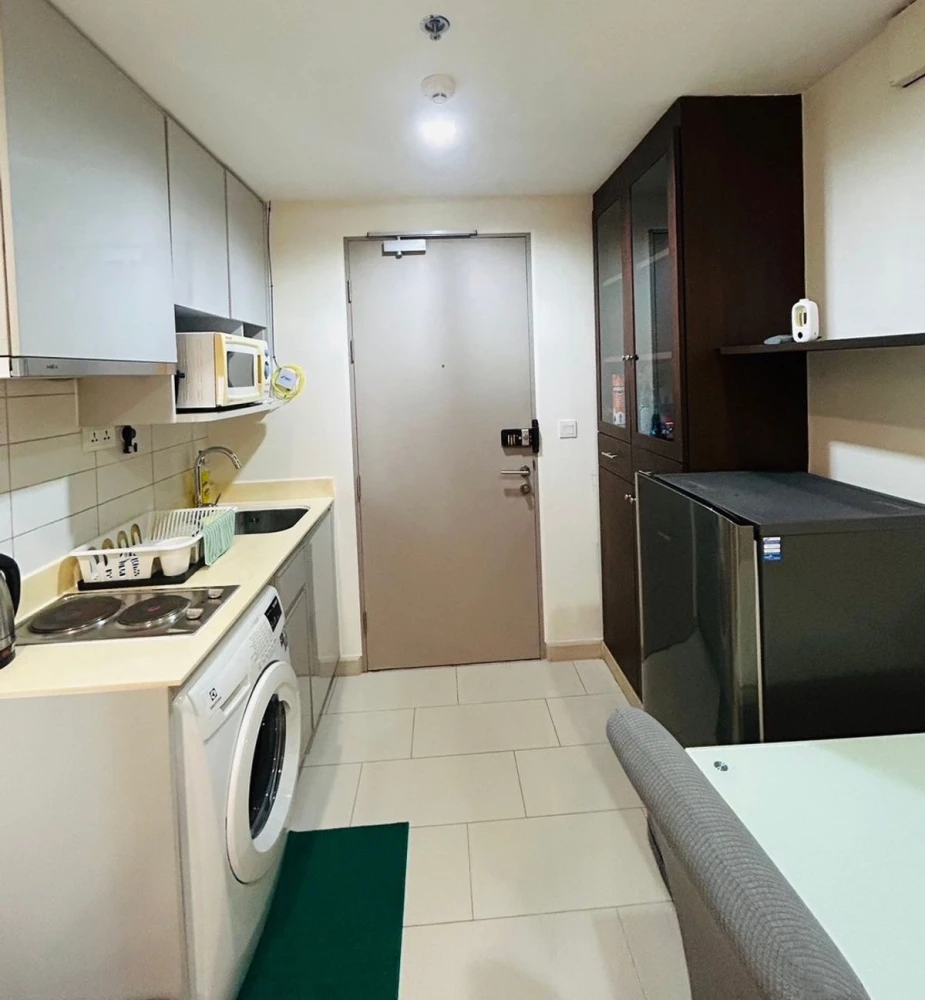 For rent!! Condo Ideo Mobi Sukhumvit 10th floor, Building B, swimming pool view, condo near BTS On Nut, hurry up and decide to rent now!!