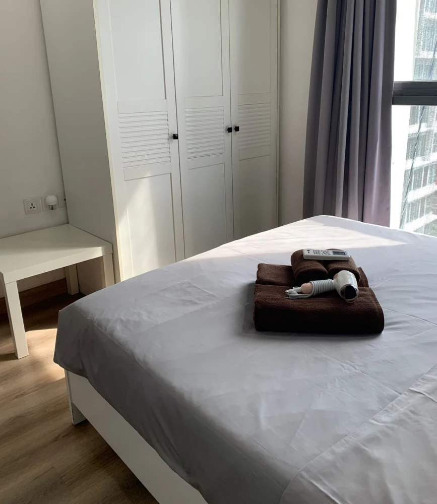 For rent!! Condo Ideo Mobi Sukhumvit 11th floor, Building B, swimming pool & BTS view, fully furnished, ready to move in, don't miss it!!