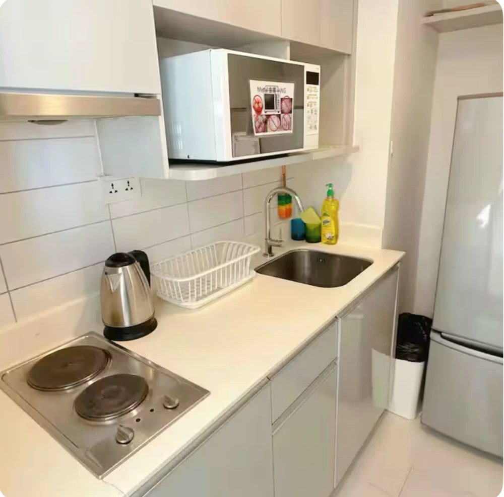 For rent!! Condo Ideo Mobi Sukhumvit 11th floor, Building B, swimming pool & BTS view, fully furnished, ready to move in, don't miss it!!