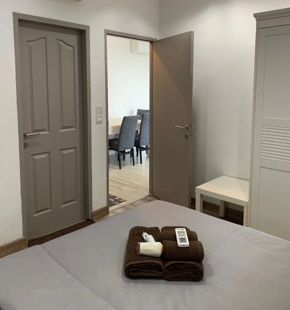 For rent!! Condo Ideo Mobi Sukhumvit 11th floor, Building B, swimming pool & BTS view, fully furnished, ready to move in, don't miss it!!