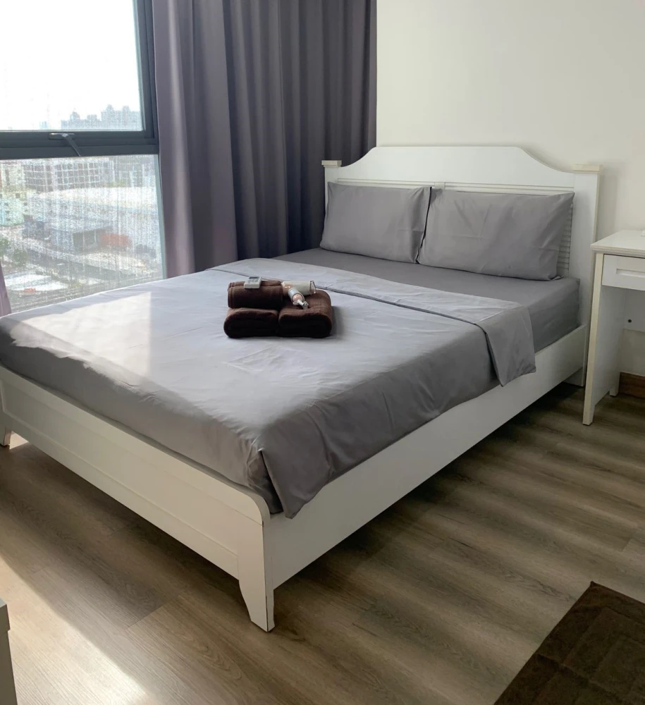 For rent!! Condo Ideo Mobi Sukhumvit 11th floor, Building B, swimming pool & BTS view, fully furnished, ready to move in, don't miss it!!