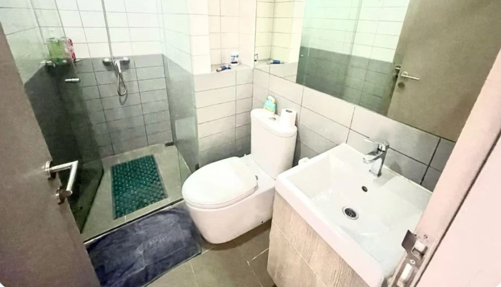 For rent!! Condo Ideo Mobi Sukhumvit 5th floor, Building B, Pool Front view, fully furnished, ready to move in, hurry up and book now!!