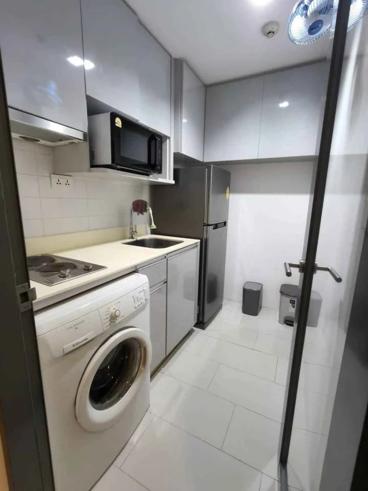 For rent!! Condo Ideo Mobi Sukhumvit (Sukhumvit 81), 18th floor, beautiful, very livable, near BTS On Nut, fully furnished, reserve now!!