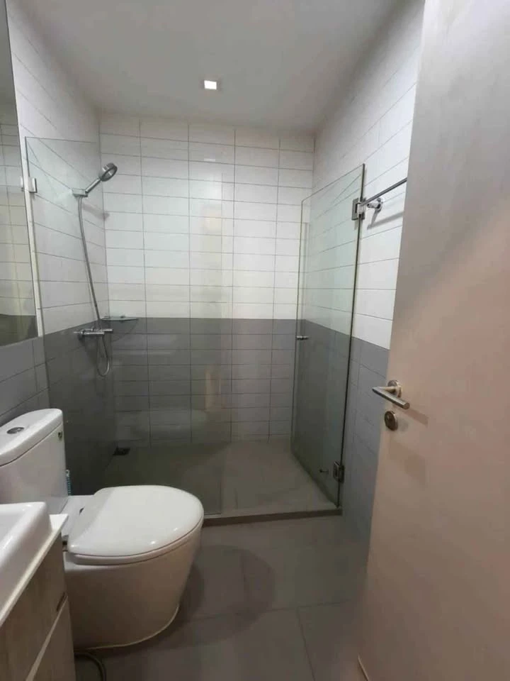 For rent!! Condo Ideo Mobi Sukhumvit (Sukhumvit 81), 18th floor, beautiful, very livable, near BTS On Nut, fully furnished, reserve now!!