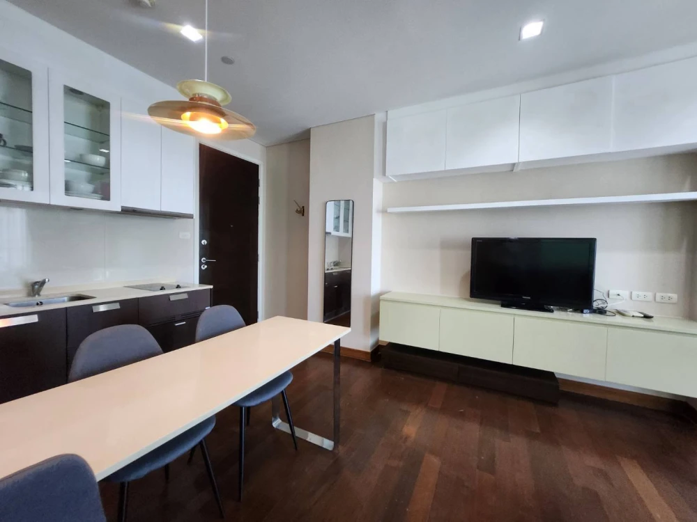 Condo for rent, Ivy Thonglor, fully furnished, high floor, private, quiet, no block, do not miss