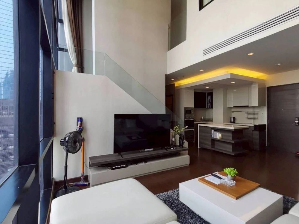 For rent!! Condo Ivy Ampio, beautiful room, open view, good price, ready to move in, hurry up and book now!!