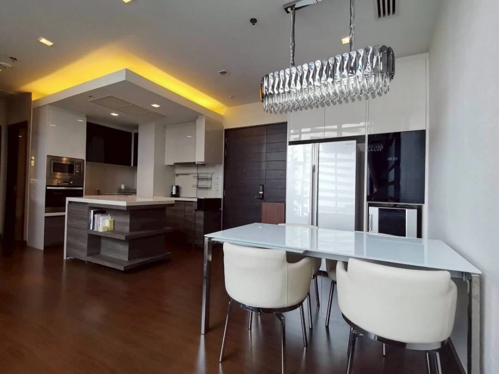 For rent!! Condo Ivy Ampio, beautiful room, open view, good price, ready to move in, hurry up and book now!!