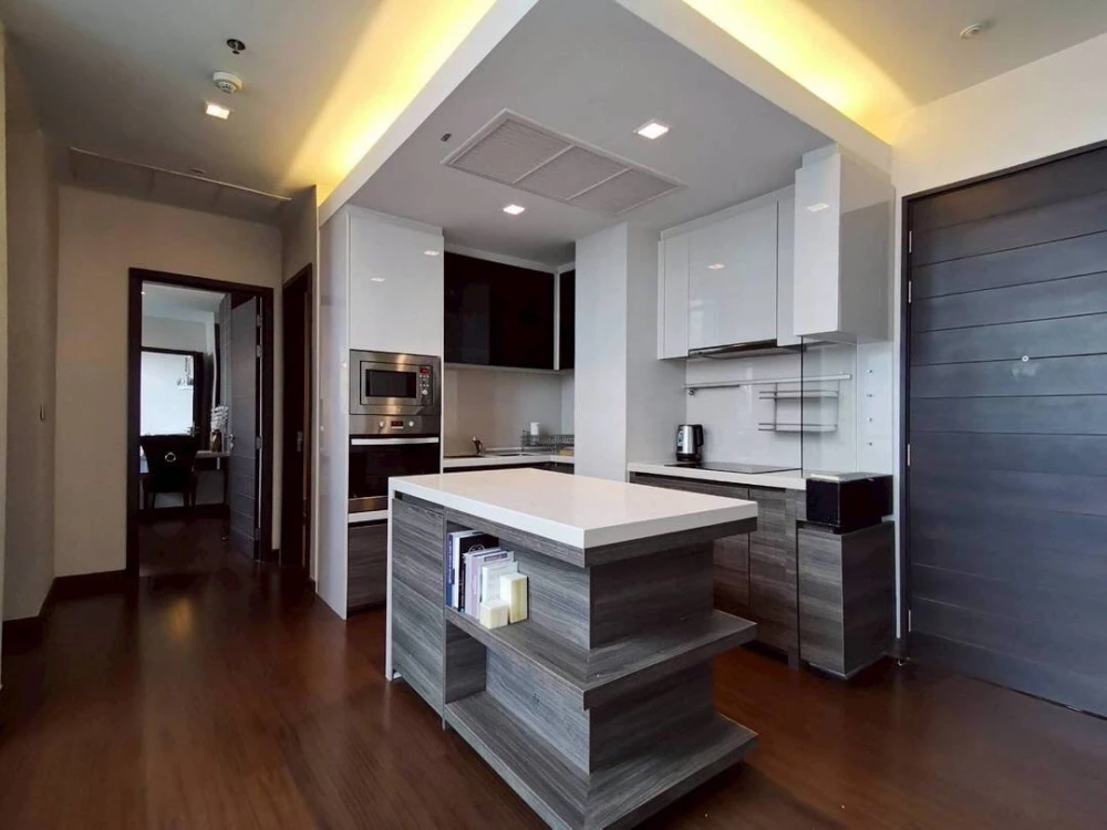 For rent!! Condo Ivy Ampio, beautiful room, open view, good price, ready to move in, hurry up and book now!!