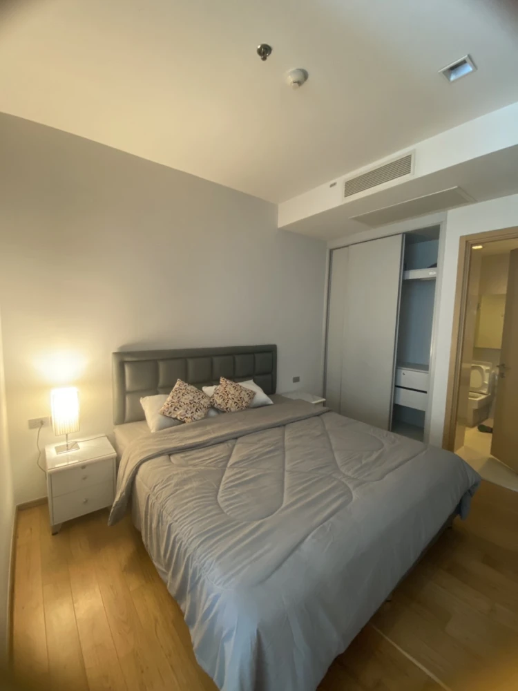 For rent!! Condo Hyde Sukhumvit 13, 7th floor, fully furnished, ready to move in, don't miss it, hurry up and book now!!