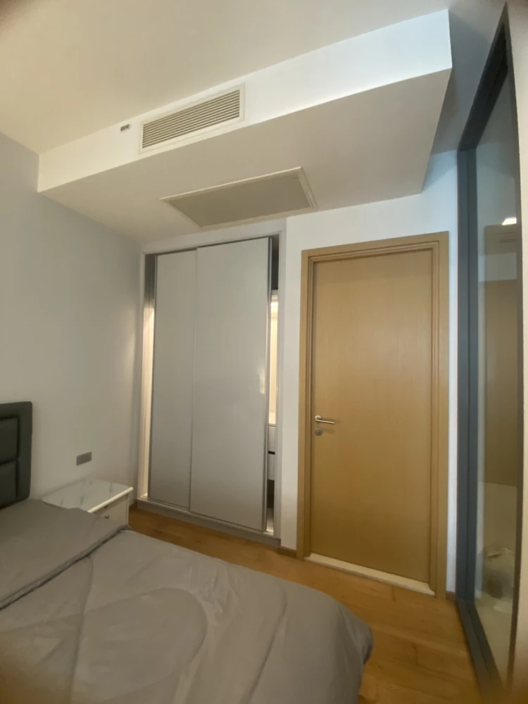 For rent!! Condo Hyde Sukhumvit 13, 7th floor, fully furnished, ready to move in, don't miss it, hurry up and book now!!