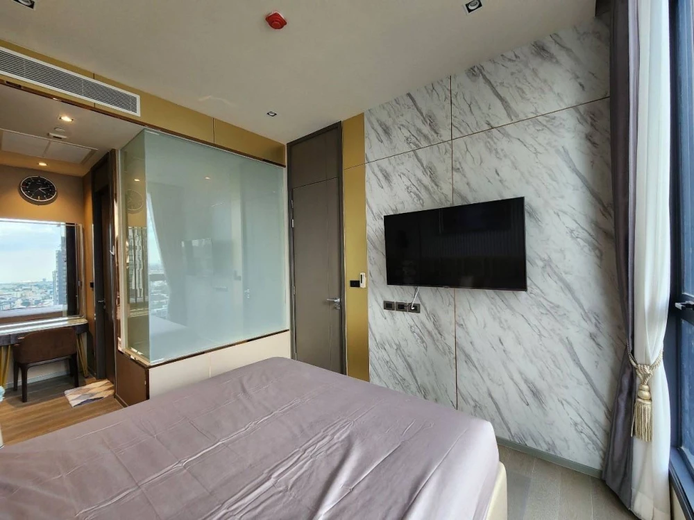 For rent!! Condo Hyde Heritage Thonglor 18th floor, city view, luxury condo, beautiful room, fully furnished, ready to move in, don't miss it!!