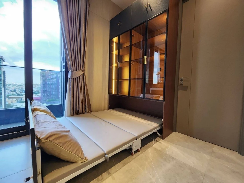 For rent!! Condo Hyde Heritage Thonglor 18th floor, city view, luxury condo, beautiful room, fully furnished, ready to move in, don't miss it!!