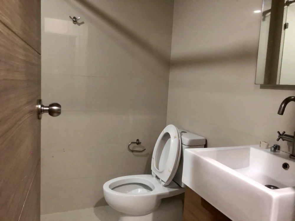 Condo for rent, Hive Taksin, well-proportioned rooms, beautiful rooms, luxurious decorations, don't wait, book now.