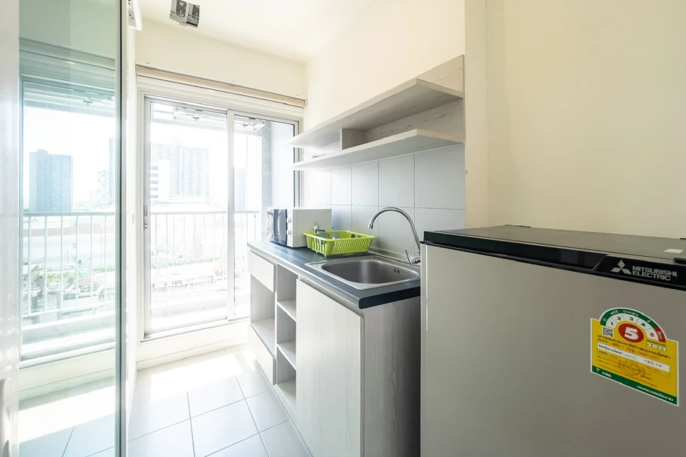 Condo for rent, Aspire Sathorn Tha Phra. Nice room, fully furnished with appliances. Just bring your belongings and move in! Don't wait!