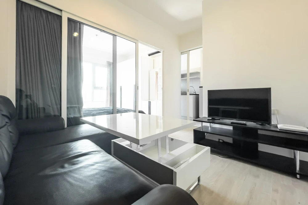 Condo for rent, Aspire Sathorn Tha Phra. Nice room, fully furnished with appliances. Just bring your belongings and move in! Don't wait!