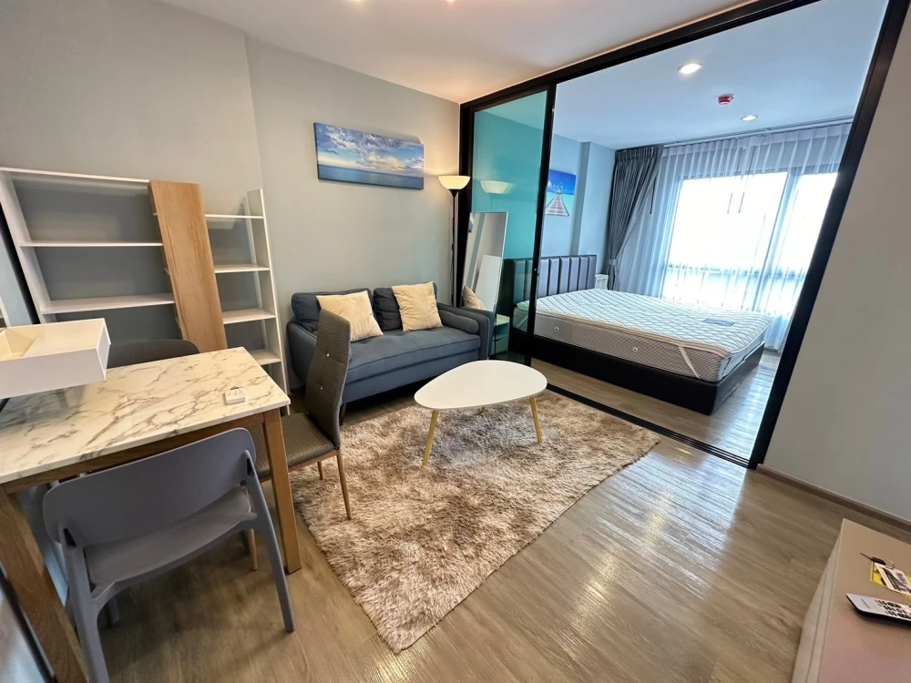 For rent, Reach Phaholyothin 52, beautiful room, ready to move in, fully furnished, complete facilities here.