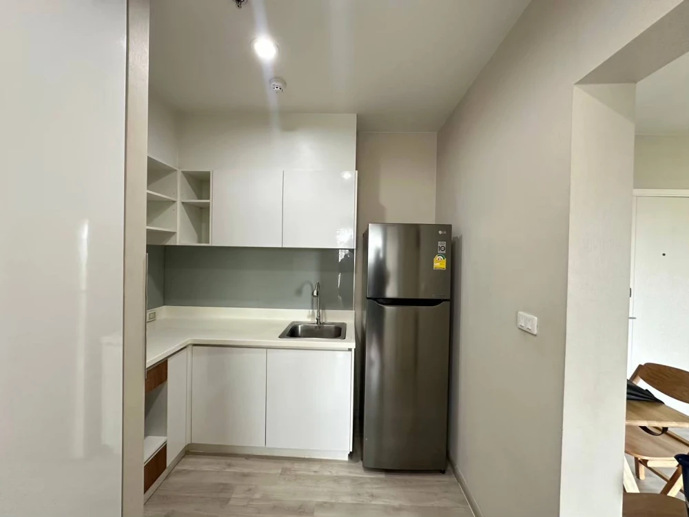 Condo for rent: The Privacy Rama 9, large room, 6th floor, pool view, great price, hurry and reserve now, don't miss out!