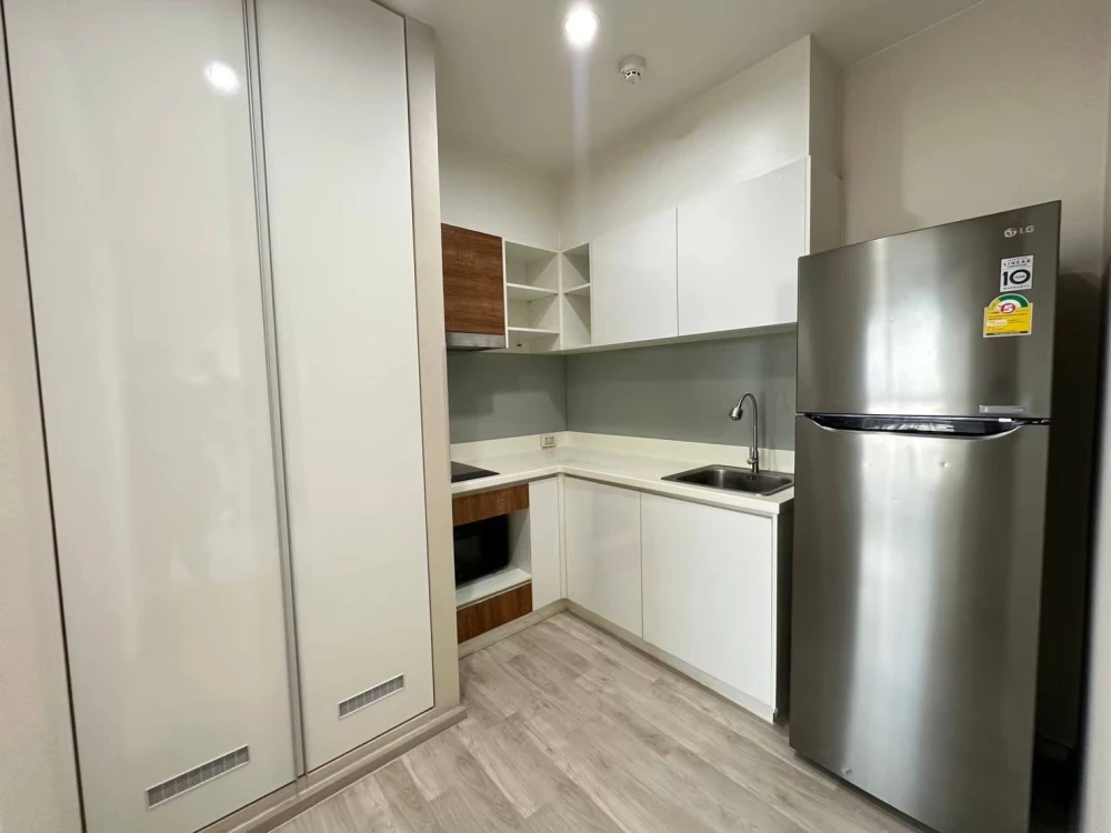 Condo for rent: The Privacy Rama 9, large room, 6th floor, pool view, great price, hurry and reserve now, don't miss out!