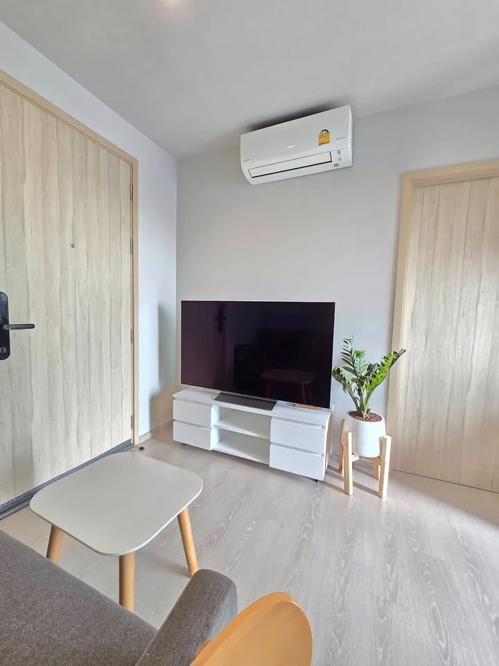 For rent: Condo New Noble Ngamwongwan, furnished room, ready to move in, full facilities, good price, move in now!