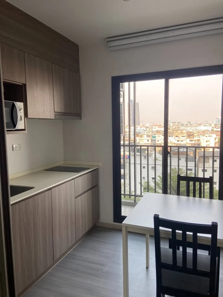 Condo for rent, Parkland Charan-Pinklao, nice room, complete with furniture and electrical appliances, just come and move in.